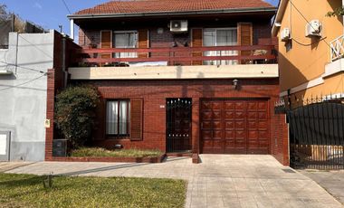 Casa 3 ambientes VENTA Lomas de Zamora