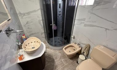 Casa 3 ambientes VENTA Lomas de Zamora