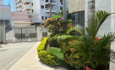 Se arrienda apartamento en sector Bello Horizonte, Santa Marta