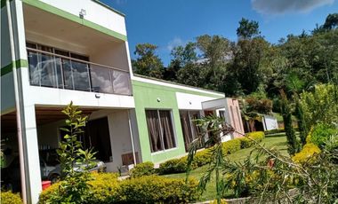 Casa para la Venta en el Carmen del Viboral