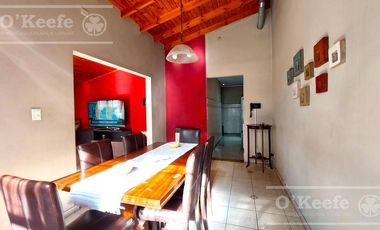 Casa en venta  - Berazategui- Sobre Av  Nestor Kirchner ideal 2 familias