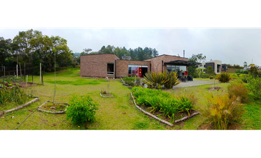 Se Vende Casa Campestre en Envigado Altos Del Escobero