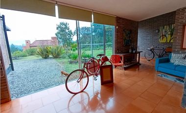Se Vende Casa Campestre en Envigado Altos Del Escobero