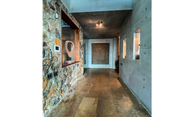 Casa para la Venta en El Poblado las Palmas
