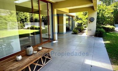 ESPECTACULAR CASA CONDOMINIO CONSOLIDADO CON SEGURIDAD 24/7