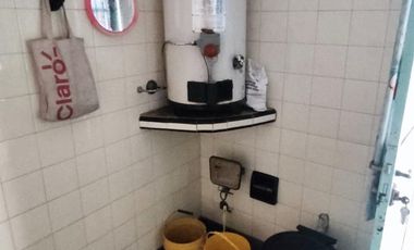 Casa en Moldes al 200, Llavallol