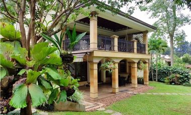 Casa en el Poblado sector el Campestre en Venta