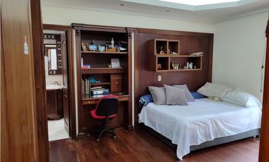 Casa en el Poblado sector el Campestre en Venta