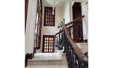 Casa en el Poblado sector el Campestre en Venta