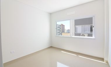 Departamento 3 ambientes 8° B, Tucuman 2153- S.Martin(Ctro)