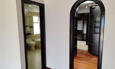 Casa en Venta en el Poblado La Calera