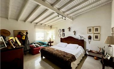 Casa en El Poblado Santamaria de Los Angeles en Venta
