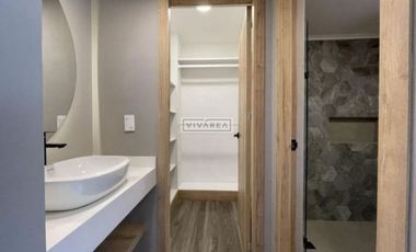 Se Vende casa campestre remodelada en Envigado Escobero