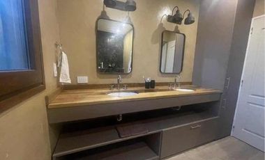 Casa en venta - 3 Dormitorios 3 Baños - 258Mts2 -Terreno 10,600- Monte