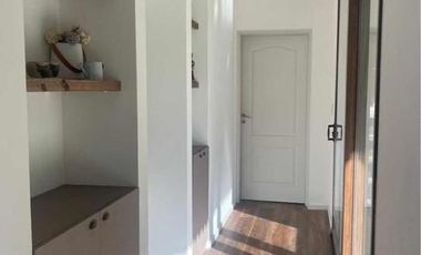 Casa en venta - 3 Dormitorios 3 Baños - 258Mts2 -Terreno 10,600- Monte