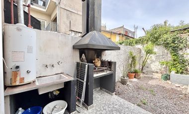 Duplex en venta actualizado en Escobar con PATIO,  PARRILLA Y COCHERA
