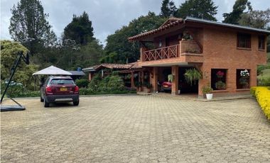 Casa rústica en el Retiro La Fe para la Venta