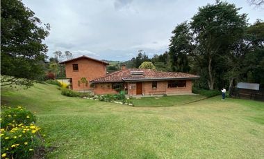 Casa rústica en el Retiro La Fe para la Venta