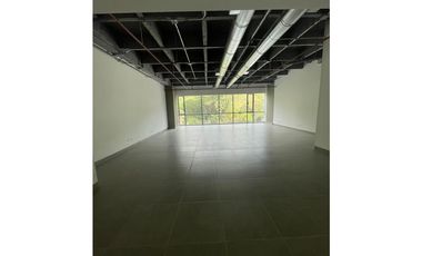 Locales Comerciales Sector Poblado Las Palmas en Arriendo