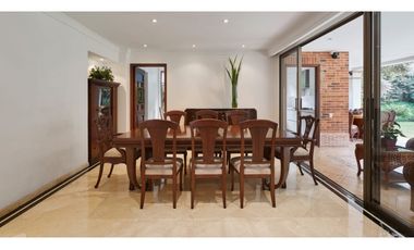 Casa para la Venta en el Poblado San Lucas