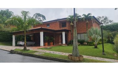 Casa para la Venta en el Poblado San Lucas