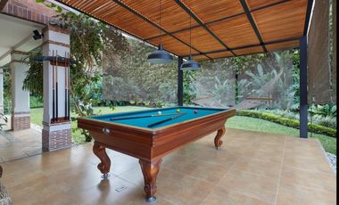 Casa para la Venta en el Poblado San Lucas