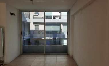 Venta Departamento  3 ambientes Beccar con cochera a estrenar