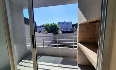 Venta Departamento  3 ambientes Beccar con cochera a estrenar