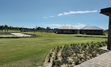Terreno en VENTA en Barrio La Finca Barrio Cerrado  lote Funes