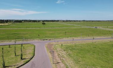Terreno en VENTA en Barrio La Finca Barrio Cerrado  lote Funes