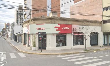 Local en venta. Esquina en Macro Centro de Santa Fe Capital
