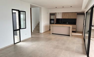 Colinas de Manantiales * Casa 2 dorm * Terreno 250m2 * A estrenar