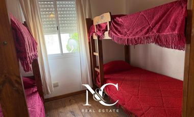 Duplex en venta a tres cuadras del mar, amoblado, 3 ambientess