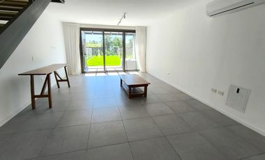 Townhouse 4 ambientes en Oliden Joven amenities