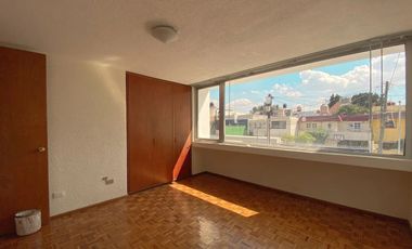 Prado Coapa, Casa remodelada en fraccionamiento cerrado