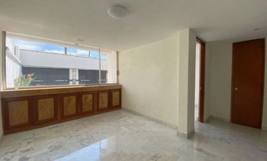 Prado Coapa, Casa remodelada en fraccionamiento cerrado