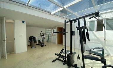 Prado Coapa, Casa remodelada en fraccionamiento cerrado