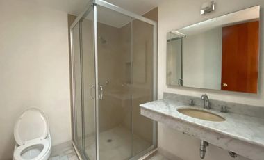 Prado Coapa, Casa remodelada en fraccionamiento cerrado