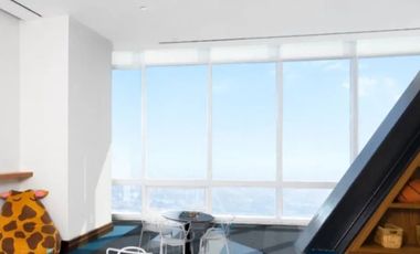 PH CON VISTA PANORÁMICA EN PISO 63 EN TORRE MÍTIKAH