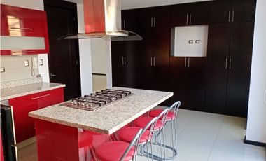✨ ¡HERMOSA CASA EN VENTA EN PARQUE VICTORIA, LOMAS DE ANGELÓPOLIS! ✨