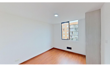 Apartamento en Venta en Tres Esquinas,Parque de las flores 3