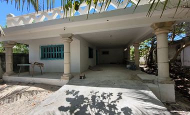 CASA EN VENTA EN CHUBURNA PUERTO FRENTE AL MAR