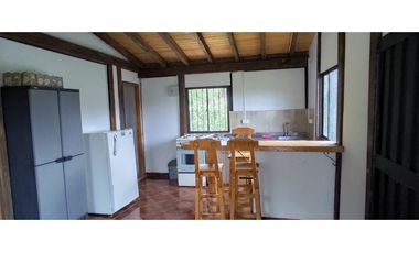 VENTA DE FINCA INDEPENDIENTE CON CABAÑA EXTERNA EN MARINILLA