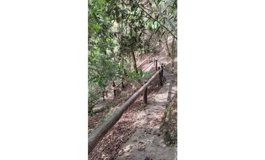 VENTA DE FINCA INDEPENDIENTE CON CABAÑA EXTERNA EN MARINILLA
