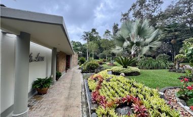 Vendo Casa campestre sector la Catedral. Envigado