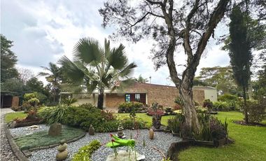 Vendo Casa campestre sector la Catedral. Envigado