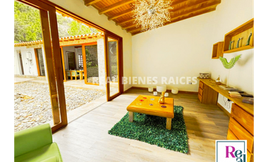 Finca Campestre en Venta – ¡Amoblada y con Acabados de Lujo!
