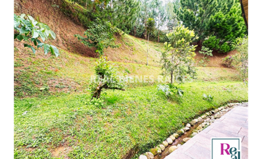 Finca Campestre en Venta – ¡Amoblada y con Acabados de Lujo!