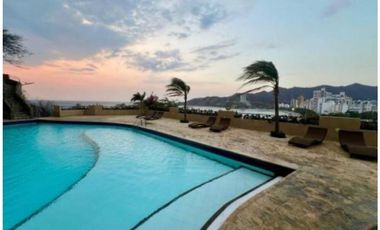 ENCANTADOR APARTAMENTO AMOBLADO PRIMERA LINEA DE PLAYA -060-