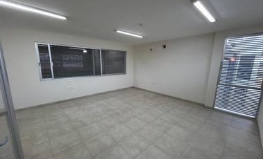 VENTA DE BODEGA COMERCIAL